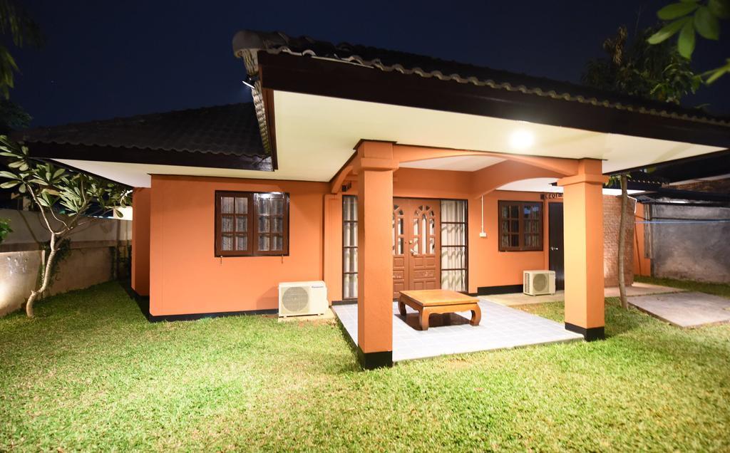 Chiang Mai Udee Hotel Екстериор снимка