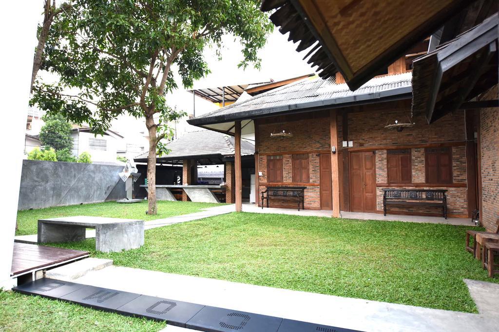 Chiang Mai Udee Hotel Екстериор снимка