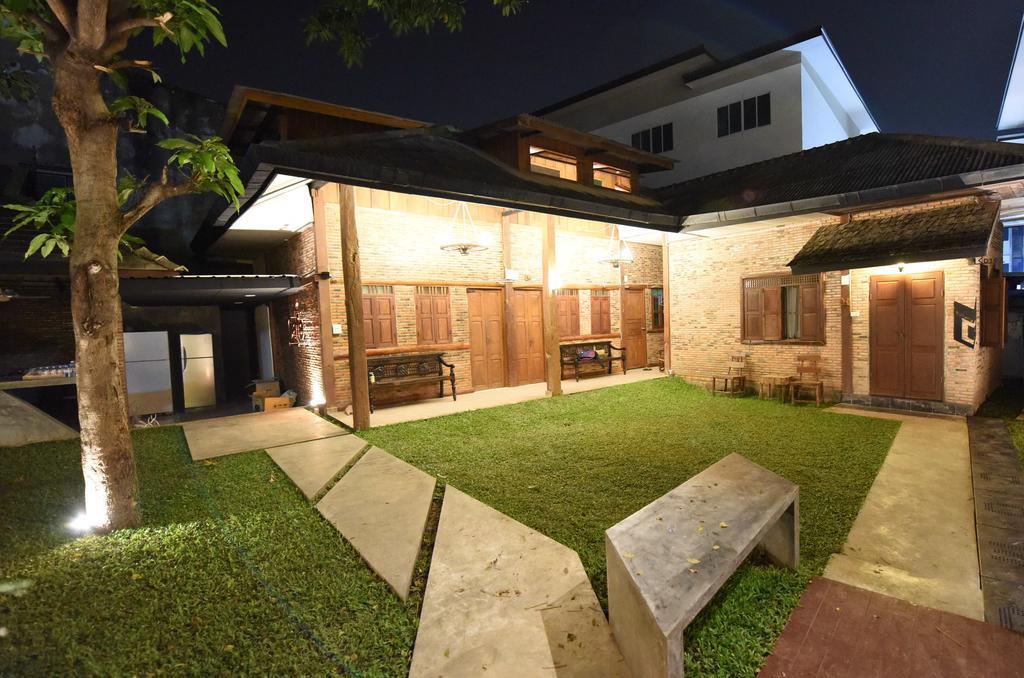 Chiang Mai Udee Hotel Екстериор снимка