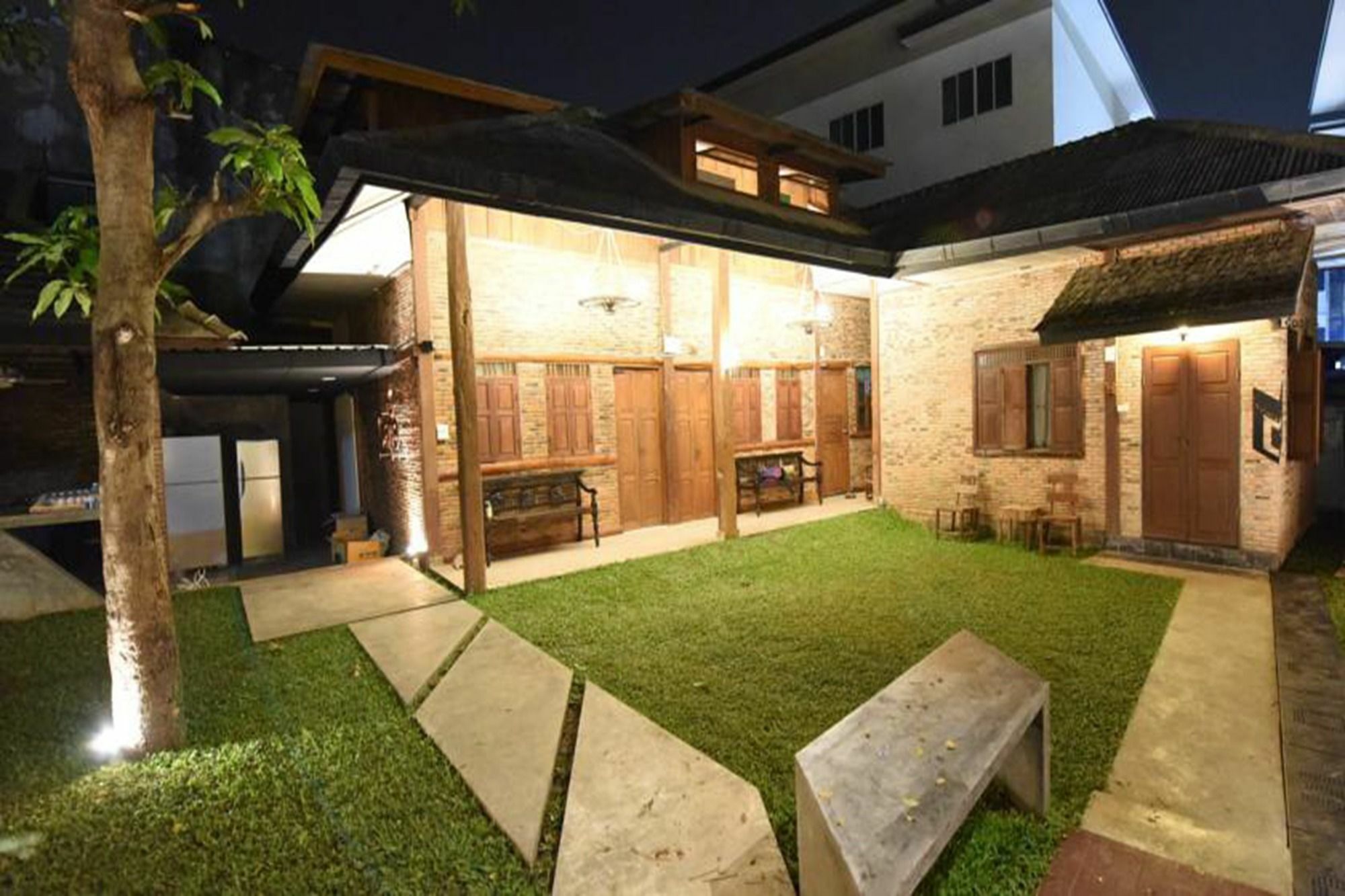 Chiang Mai Udee Hotel Екстериор снимка