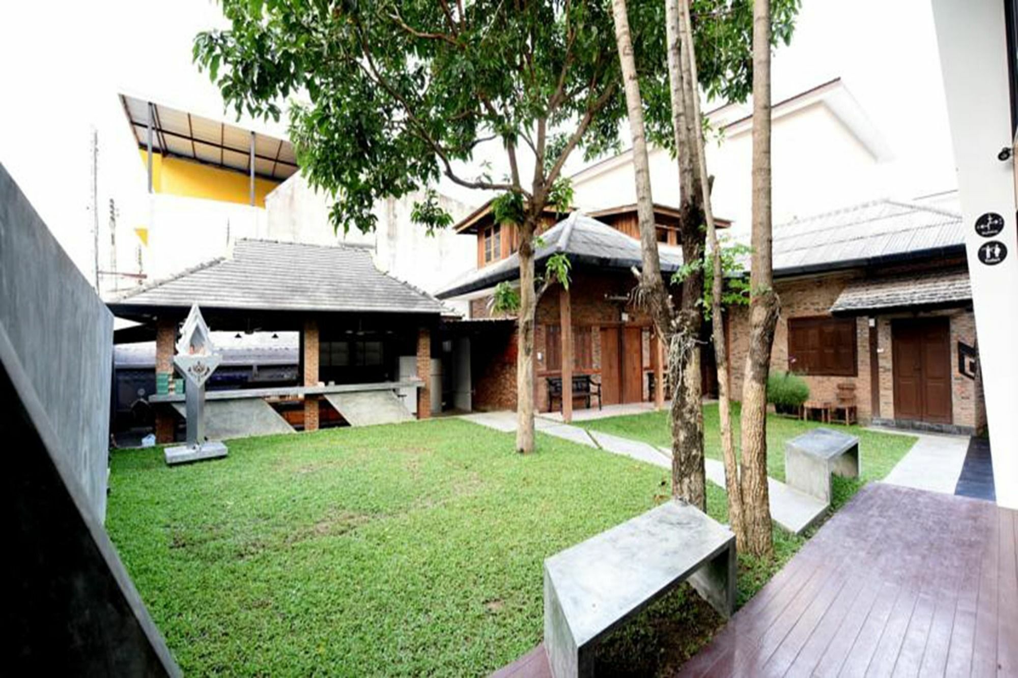 Chiang Mai Udee Hotel Екстериор снимка